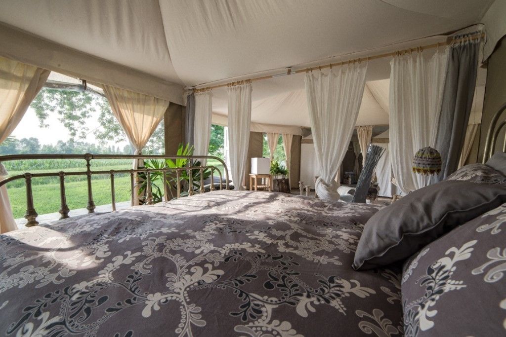 Literie de qualité supérieure, couette en duvet d'oie, minibar, bureau