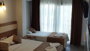 Standard Double or Twin Room | Bed sheets