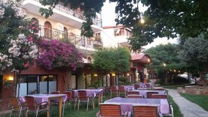 Breakfast, lunch, dinner served; Turkish cuisine  - Soleil Otel (Kusadasi)