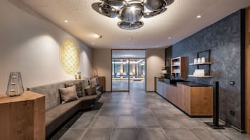 Sauna, hot tub, steam room, body treatments, hot stone massages