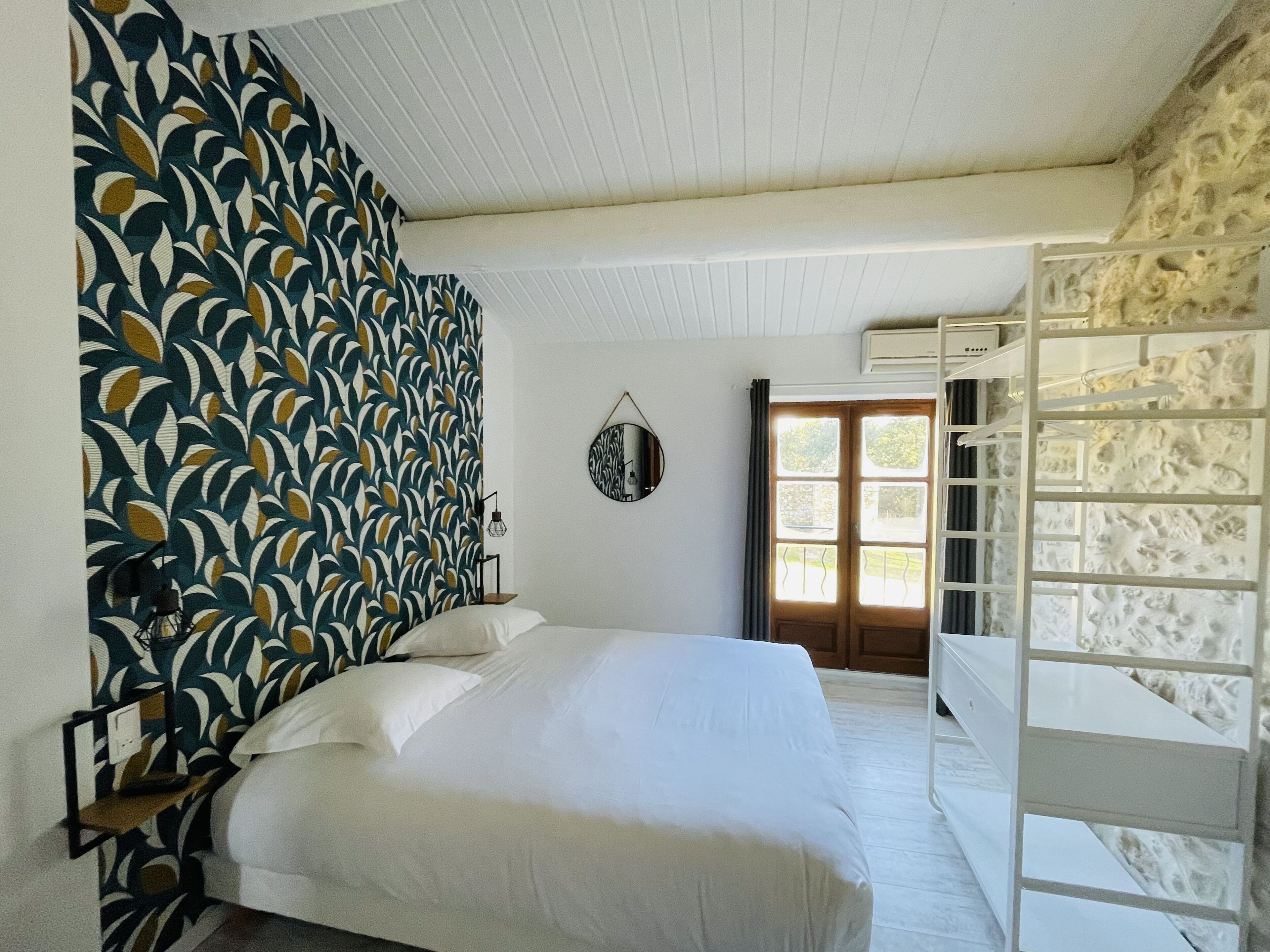 comfort double room | desk, blackout curtains, soundproofing, free wifi