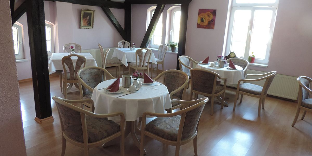 daily buffet breakfast (eur 7.00 per person)