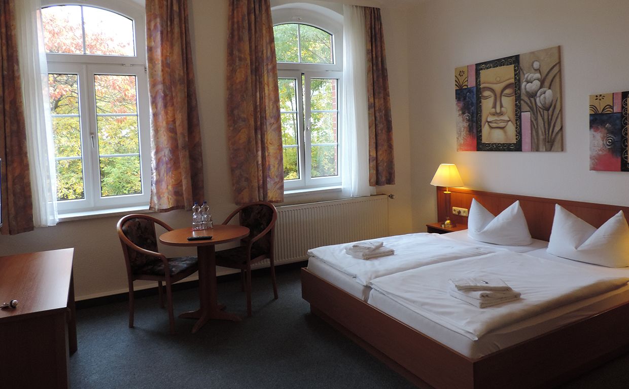 in-room safe, desk, soundproofing, iron/ironing board