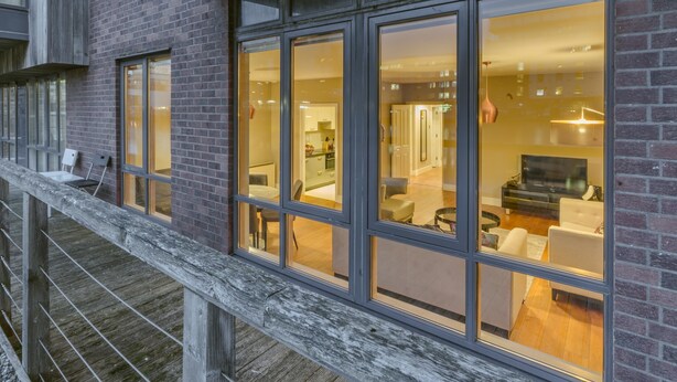 View from property - Grand Canal Dock - hiphipstay (Dublin)