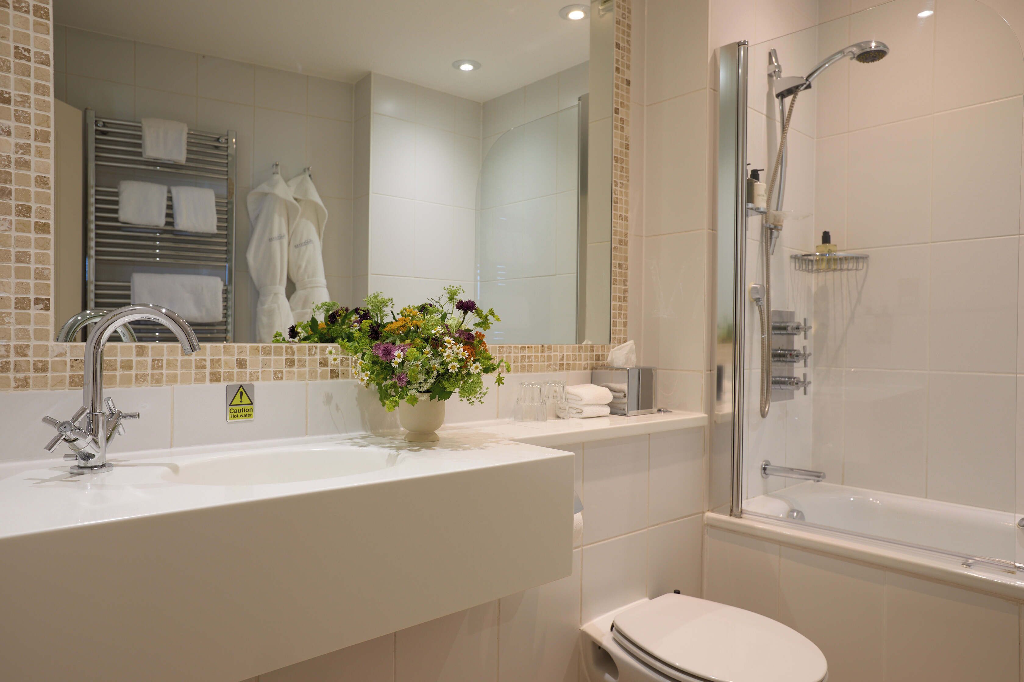 Habitación superior con 1 cama doble o 2 individuales (Silver) | Baño