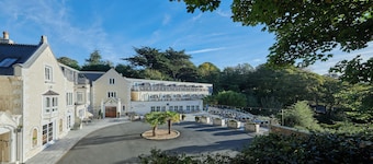 Fermain Valley Hotel