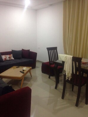 غرفة المعيشة