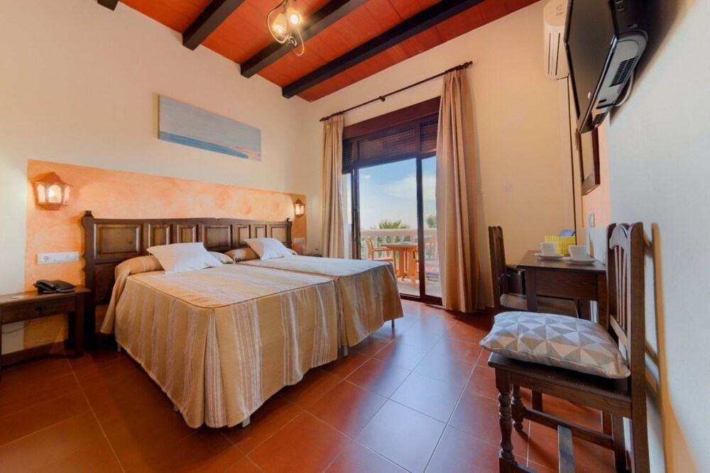 Hotel Dulce Nombre , Valdevaqueros .Tarifa Prime Tarifeñ@ by null