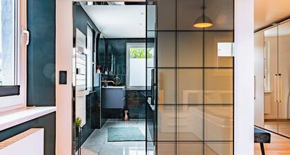 Haus Shiralee