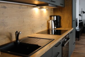 Appartement, 1 slaapkamer, terras (Schwanennest) | Luxe beddengoed, individueel gedecoreerd, individueel gemeubileerd