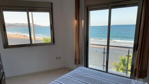 Iron/ironing board, bed sheets - Ambiance Living (Tangier)