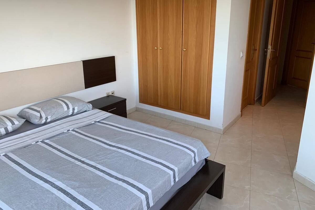 Appartement, 2 chambres | Fer et planche à repasser, literie fournie