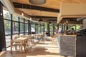 Restaurant - Camping de Lyon (Dardilly)