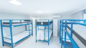 1 chambre, rideaux occultants, Wi-Fi gratuit, draps fournis