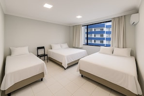 Superior Room, 1 Bedroom, Shared Bathroom, City View | 1 bedroom, blackout drapes, free WiFi, bed sheets