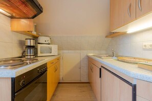 Fridge, microwave, oven