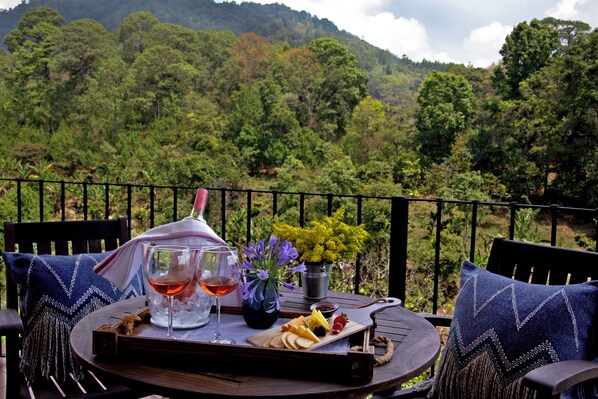 普通套房, 2 張加大雙人床 | 私人廚房 | 咖啡機/沖茶器