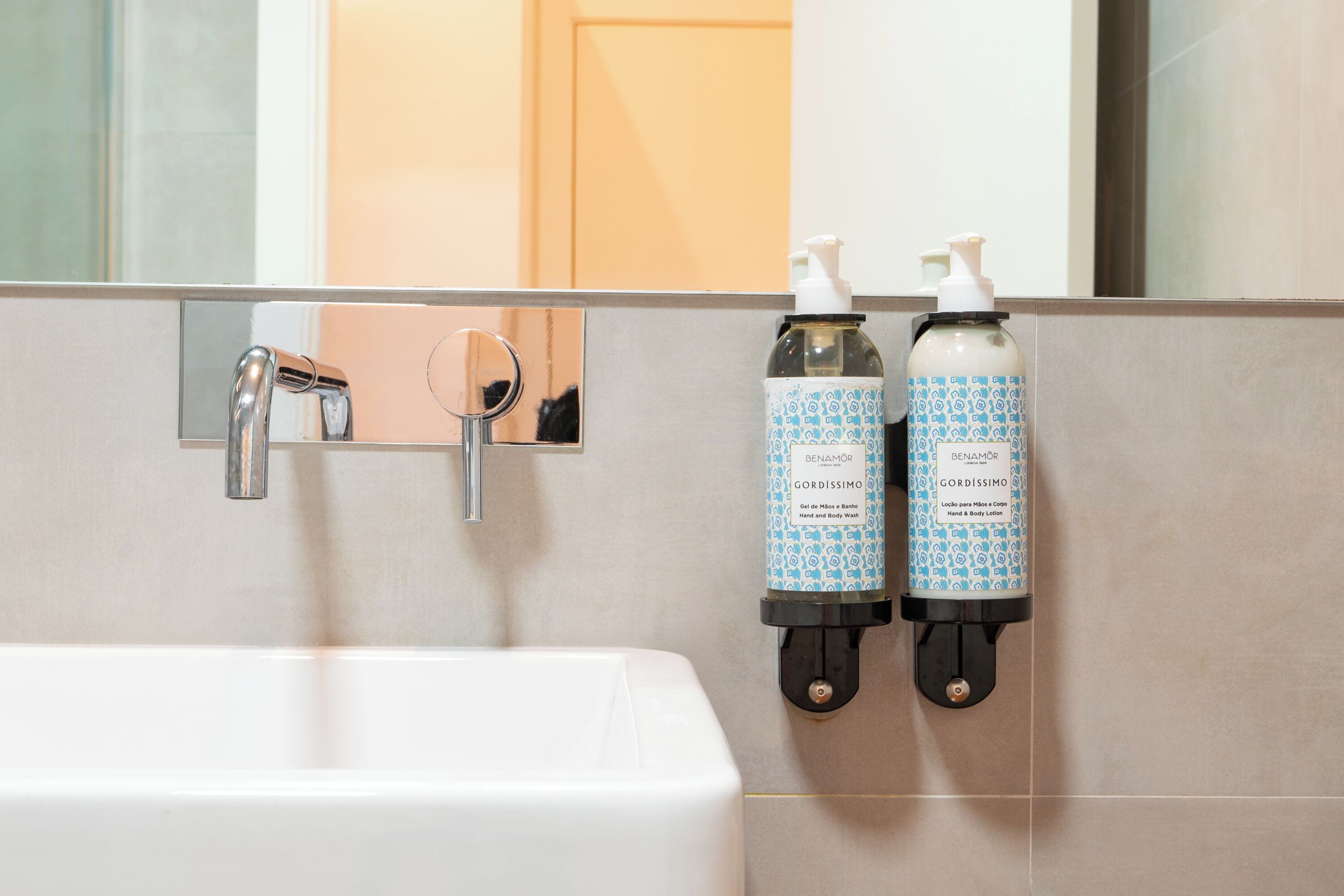 Foto - Bica FLH Suites