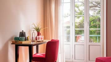 Superior-Zweibettzimmer | Zimmersafe, schallisolierte Zimmer, kostenloses WLAN, Bettwäsche