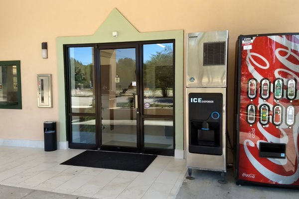 Vending machine
