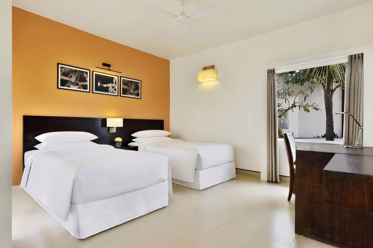 room, 2 single beds, non smoking, garden view (balcony) | frette italian sheets, premium bedding, down duvets, minibar