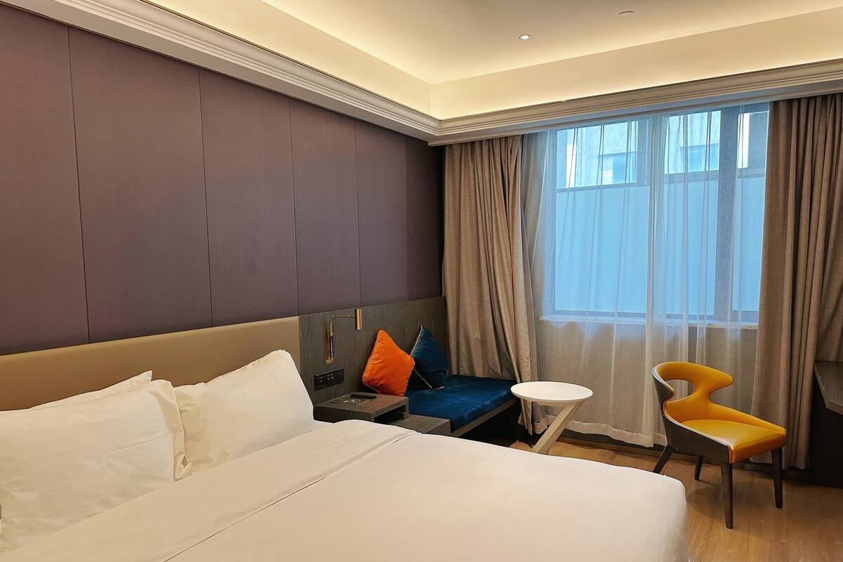 Ropa de cama hipoalergénica y minibar