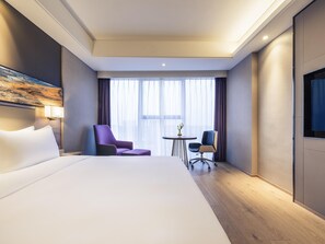Superior Room | Premium bedding, down comforters, blackout drapes, rollaway beds - Mercure Yantai Golden Beach (Yantai)