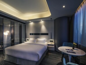 Literie de qualité supérieure, couette en duvet d'oie, minibar