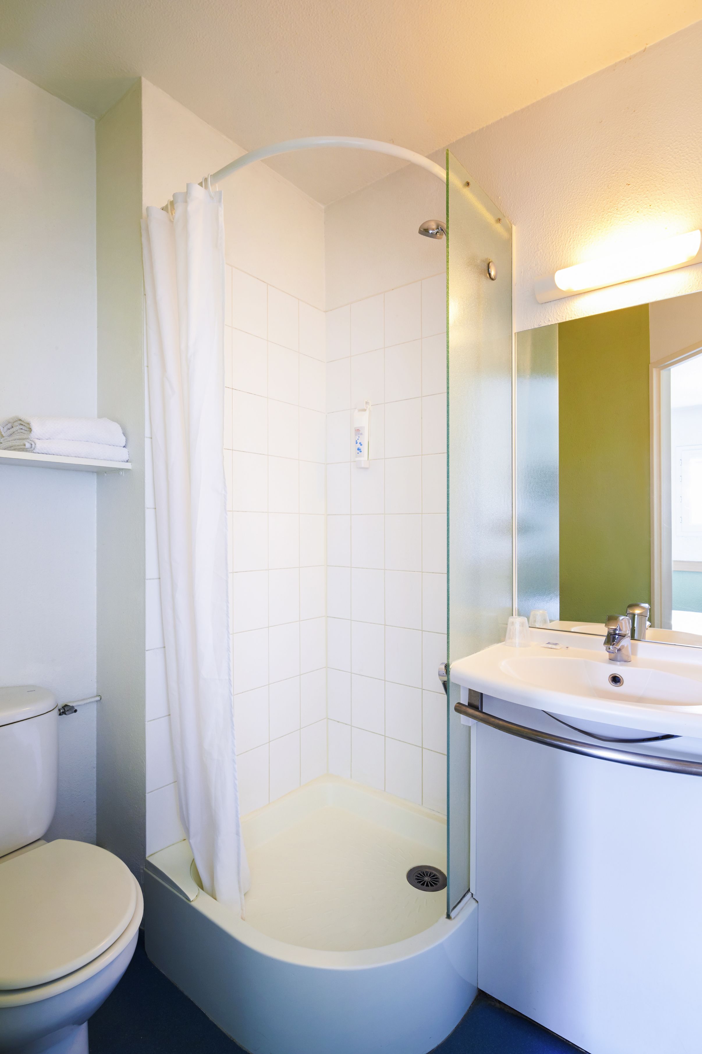 Douche de la salle de bain