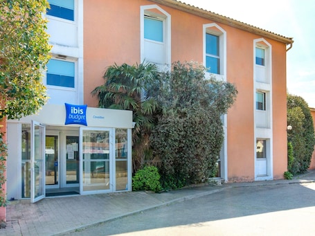 Exterior. ibis budget Cavaillon
