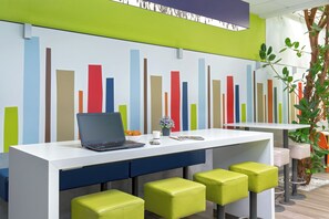 Sala de estar en el lobby