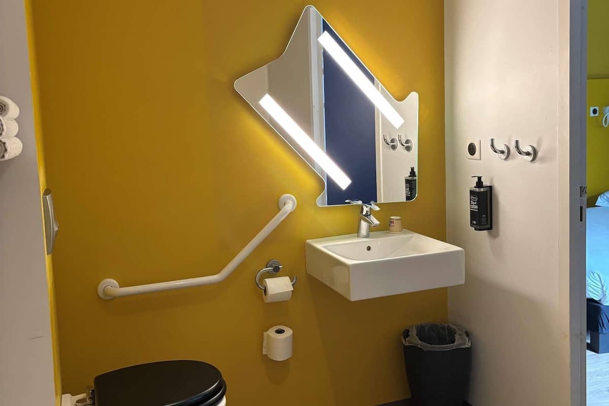 Room, Multiple Beds, Accessible