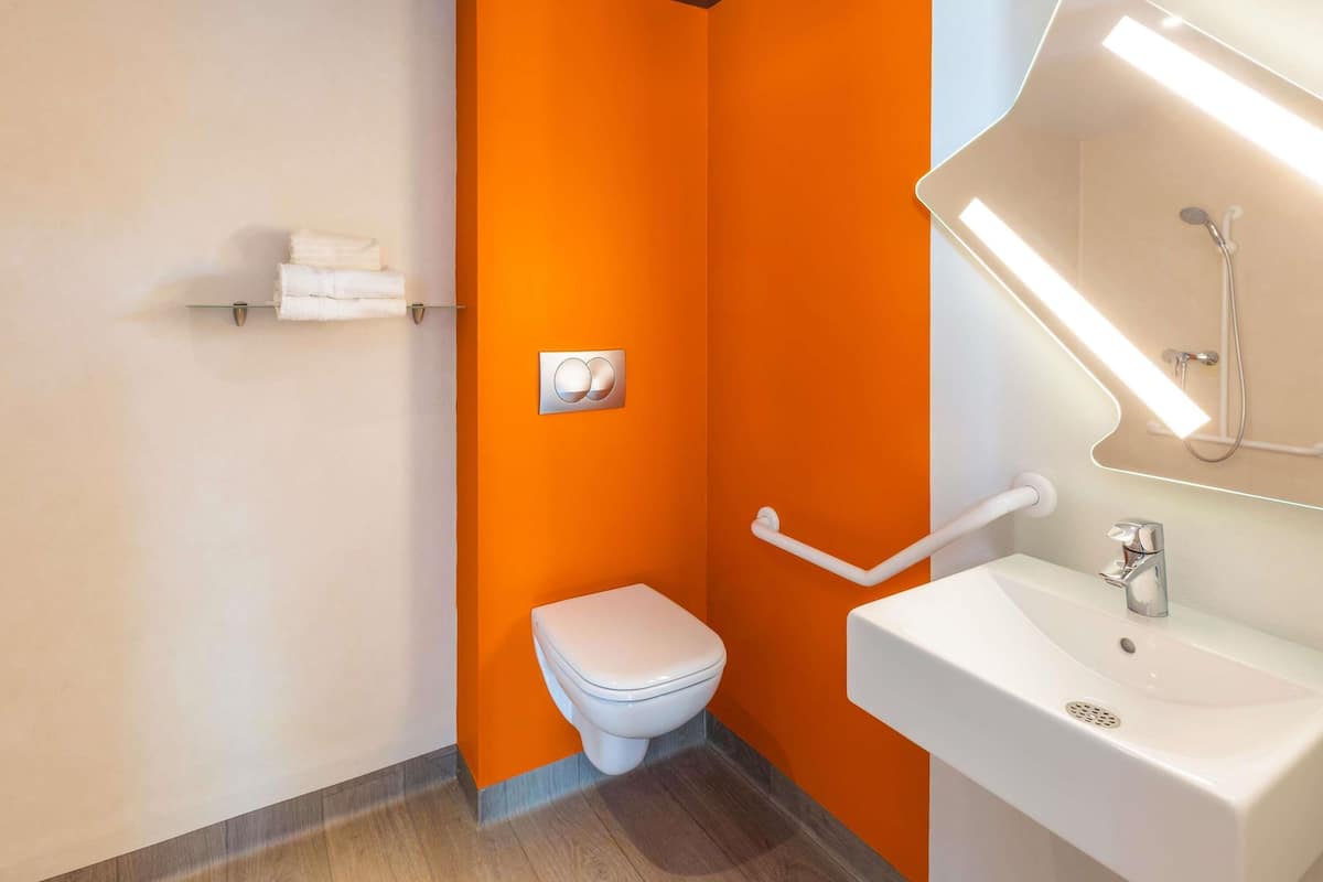 Room, Multiple Beds, Accessible | Laptop workspace, soundproofing, iron/ironing board, free WiFi