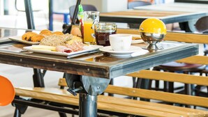 Frokostbuffé er inkludert