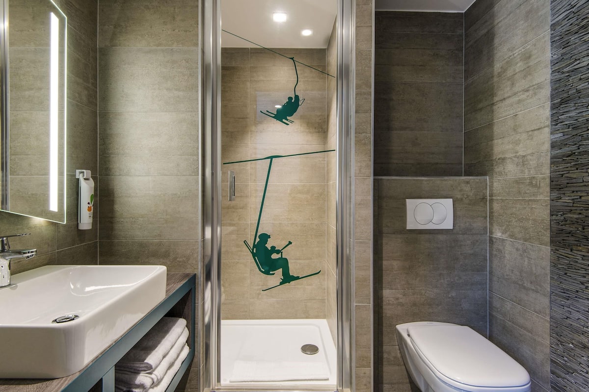 standard twin room, 2 single beds | premium bedding, desk, soundproofing, iron/ironing board