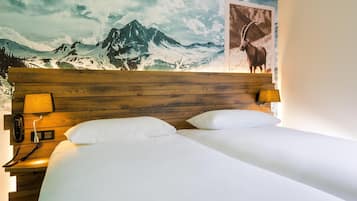 Habitación estándar con 2 camas individuales, 2 camas individuales | Ropa de cama de alta calidad, escritorio, sistema de insonorización