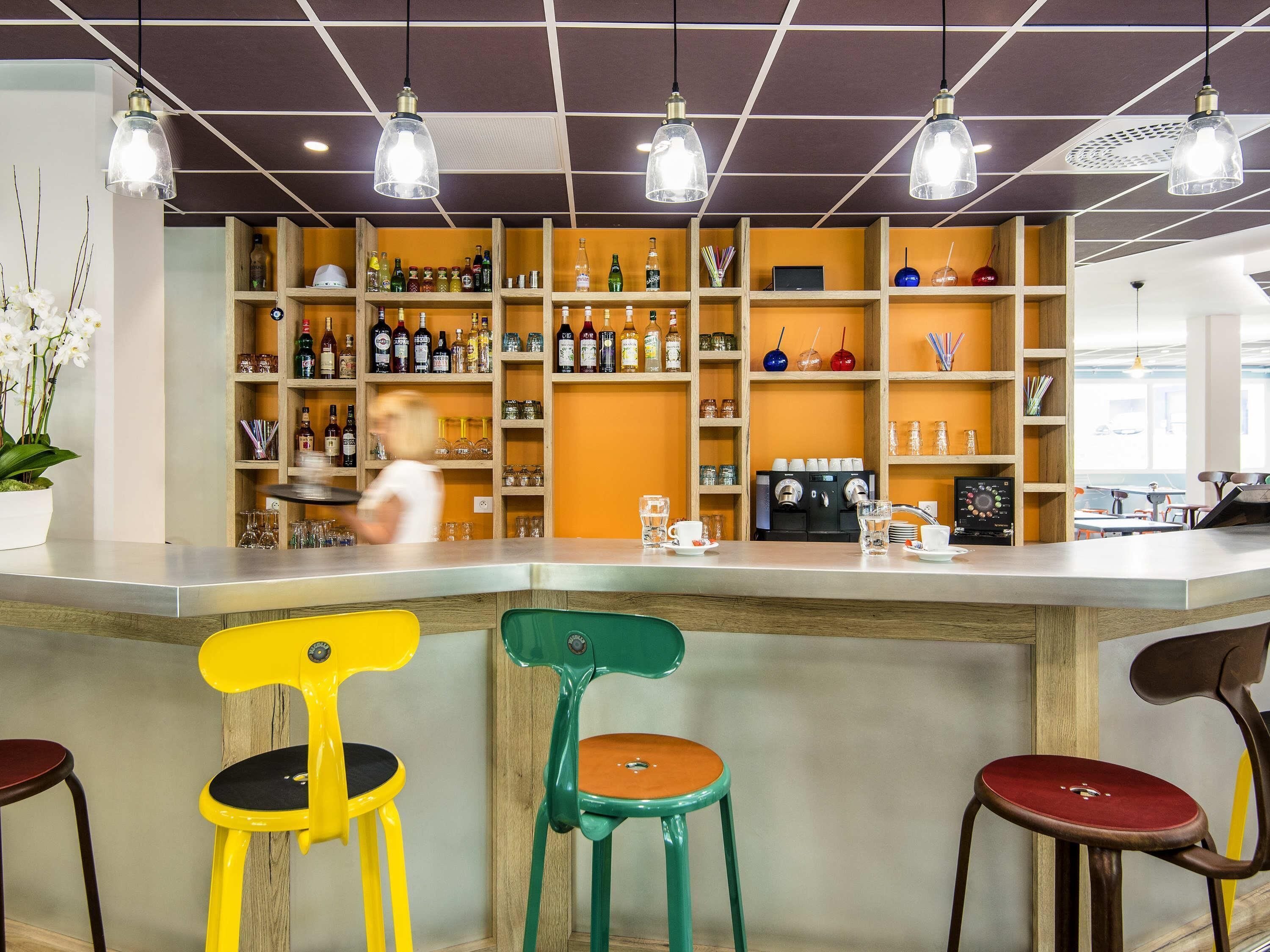 Bar (en la propiedad)