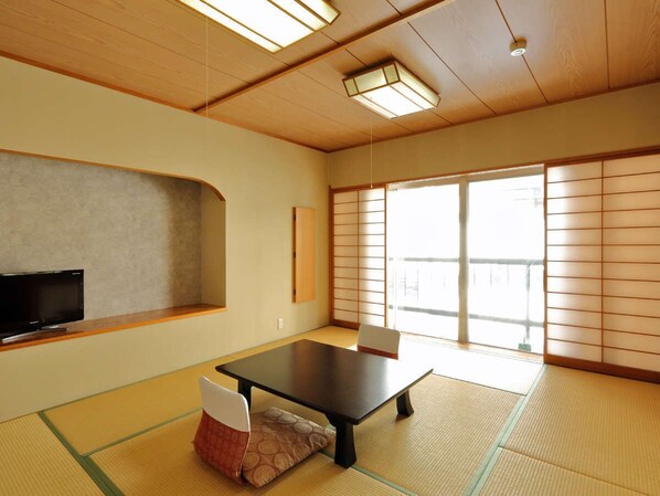 Nicht klassifiziertes Bild, 1 von 44, Schaltfläche