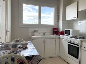 Fridge, microwave, oven, dishwasher