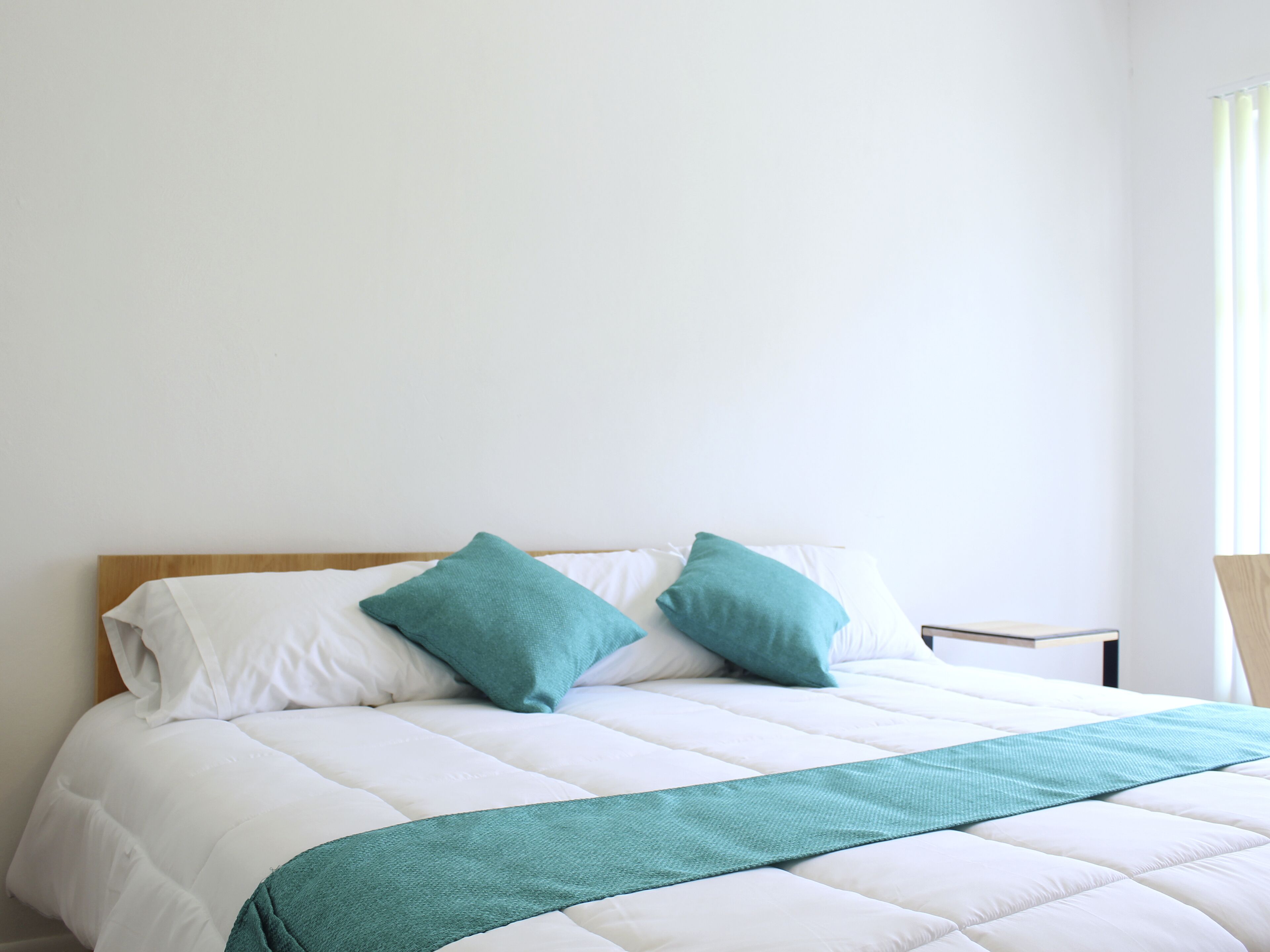 superior room | free wifi, bed sheets