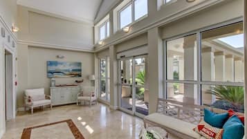 Smart TV, video games, DVD player