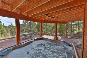 室外 SPA 浴池