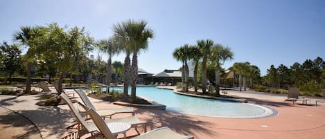 Outdoor pool, a heated pool