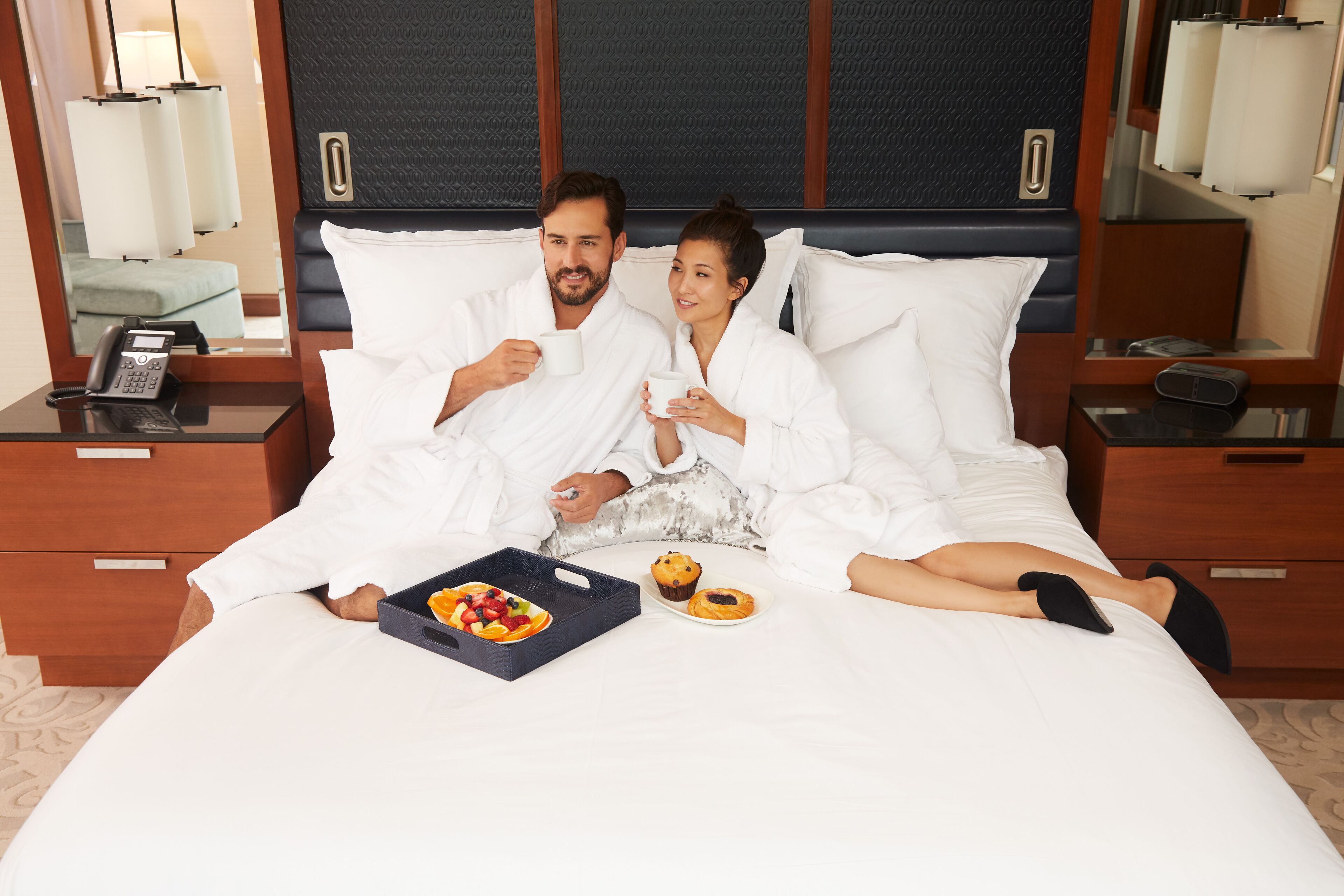 premium bedding, pillow-top beds, minibar, in-room safe