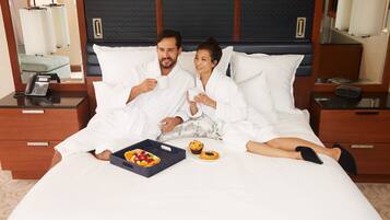 Hochwertige Bettwaren, Pillowtop-Betten, Minibar, Zimmersafe