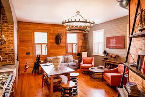 Smart TV, books, offices