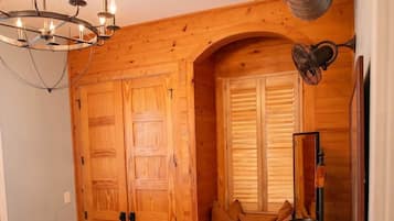 2 bedrooms, iron/ironing board, travel crib, WiFi