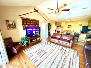 Smart-TV, DVD-Player