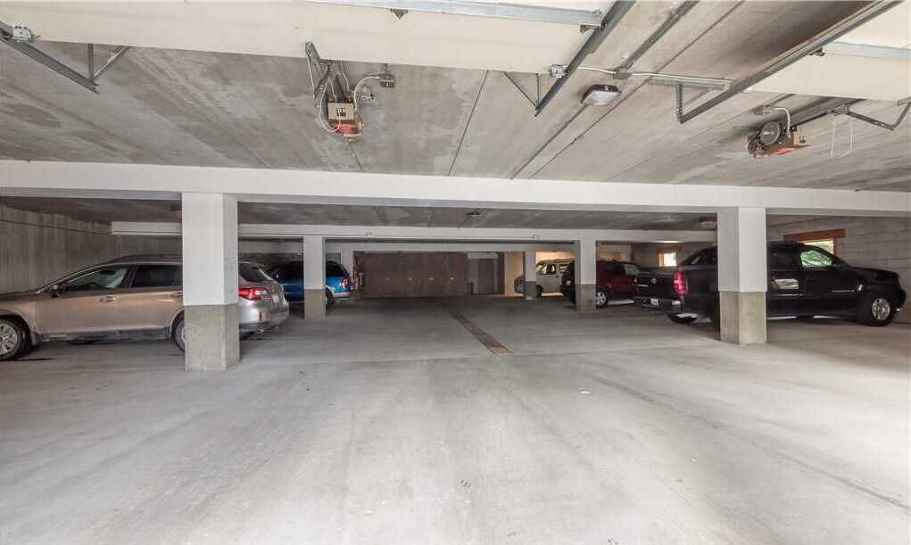 Parking Garage