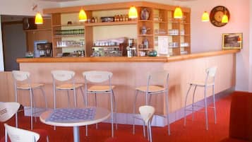 Bar (en la propiedad)